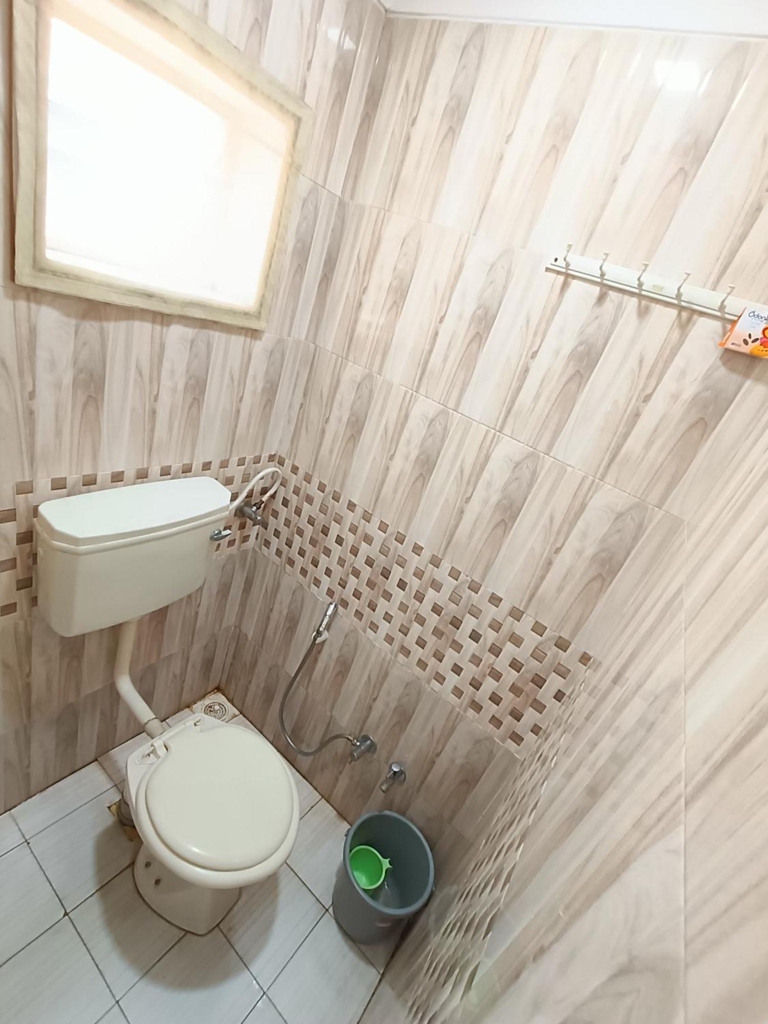 Stay Guru Usha Residency Бгудж Екстер'єр фото